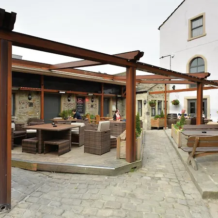 The Woolly Sheep Inn