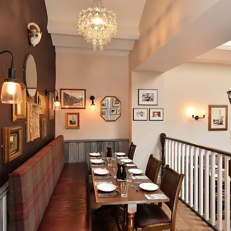 The Woolly Sheep Скиптон