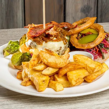 The Woolly Sheep Мини-отель 4*