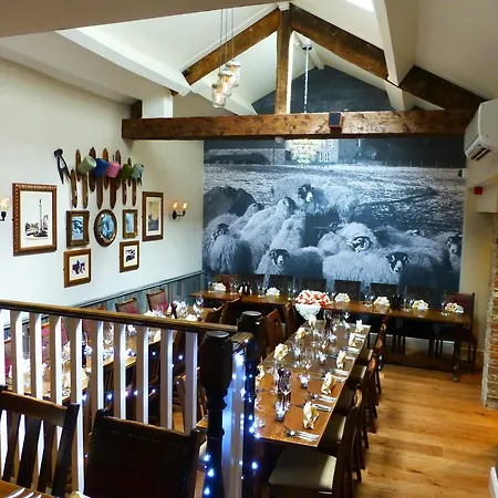 The Woolly Sheep Estalagem 4*